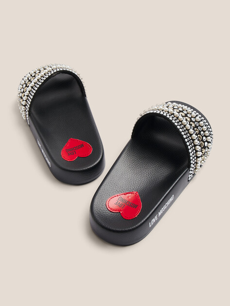 Женские шлепанцы LOVE MOSCHINO POOL SLIDE, Артикул JA28352G, черный | 4403770. Ракурс 5 Женские шлепанцы LOVE MOSCHINO POOL SLIDE, Артикул JA28352G, черный | 4403770. Ракурс 5