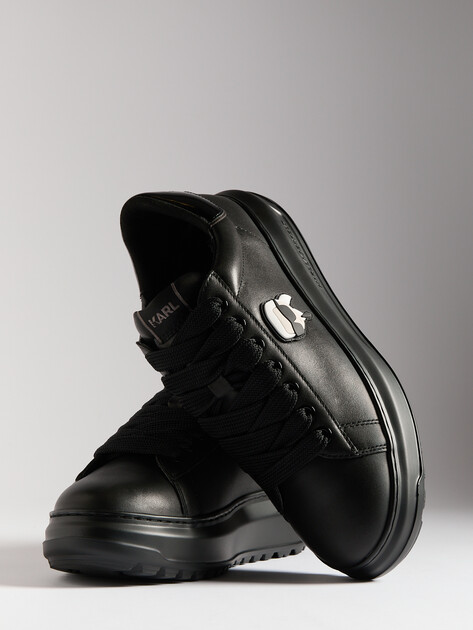 Мужские кеды KARL LAGERFELD KAPRI LUG Karl NFT Lo Lace, Артикул KL57530, черный | 4405092. Ракурс 6 Мужские кеды KARL LAGERFELD KAPRI LUG Karl NFT Lo Lace, Артикул KL57530, черный | 4405092. Ракурс 6