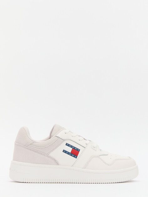 Женские кеды TOMMY JEANS, Артикул EN0EN02653(K), белый | 4406351. Ракурс 3 Женские кеды TOMMY JEANS, Артикул EN0EN02653(K), белый | 4406351. Ракурс 3
