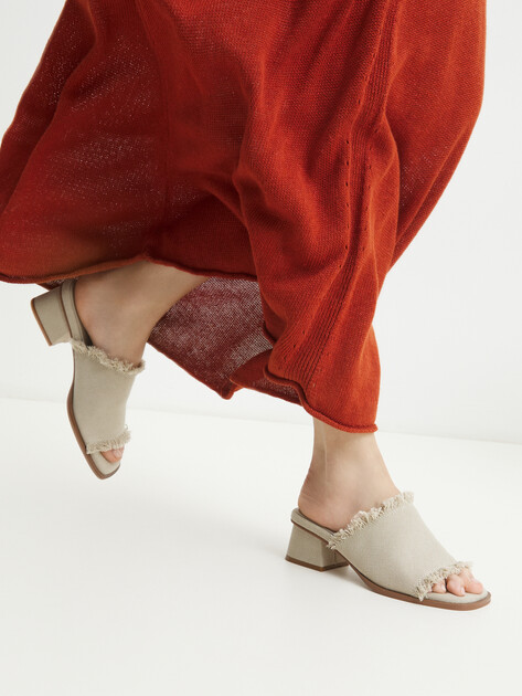 Мюли из денима TENDANCE, Артикул SW503-6, бледно-серый | 4409359. Ракурс 2