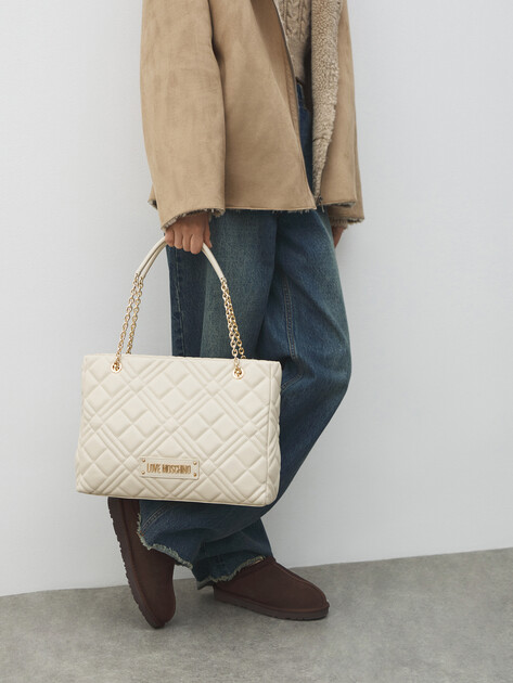 Женская сумка  LOVE MOSCHINO QUILTED BAG, Артикул JC4145PP SS25, молочно-белый | 4410249. Ракурс 5