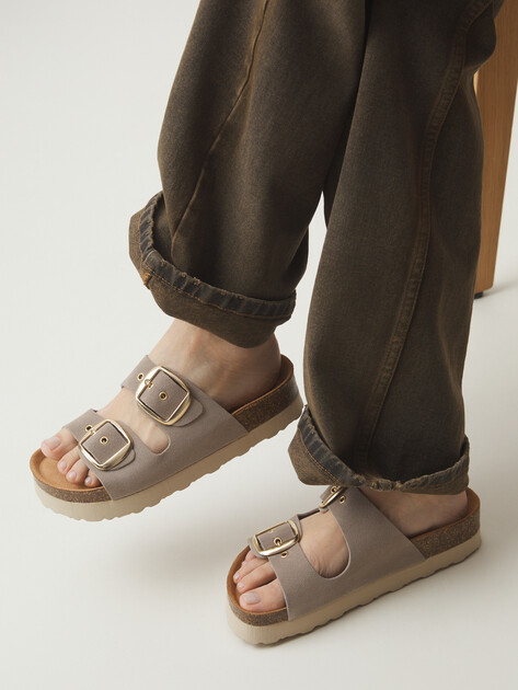 Женские шлепанцы BIO GREEN, Артикул 14411-W-PT150-1-RDV, бежево-серый | 4419714. Ракурс 2