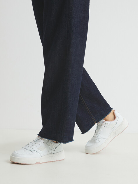 Женские кеды LEE COOPER, Артикул 24LC018W, белый | 4436525. Ракурс 2