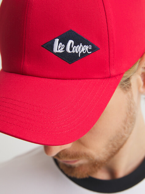 Бейсболка LEE COOPER, Артикул LC-CAP-098SS, красный | 4437543. Ракурс 3 Бейсболка LEE COOPER, Артикул LC-CAP-098SS, красный | 4437543. Ракурс 3