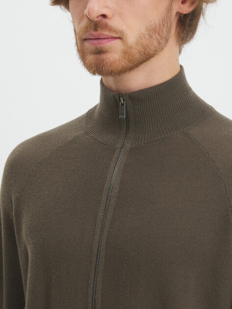 Мужской кардиган MAISON DAVID, Артикул 2024-047, зелено-коричневый | 4450068. Ракурс 3