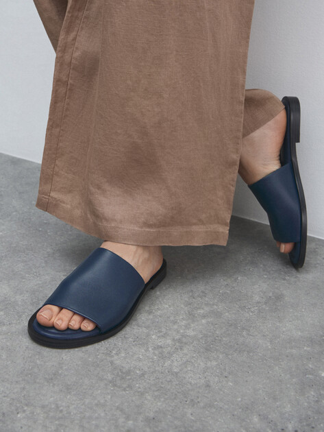 Женские шлепанцы TENDANCE, Артикул LH24701-11, темно-синий | 4456077. Ракурс 6 Женские шлепанцы TENDANCE, Артикул LH24701-11, темно-синий | 4456077. Ракурс 6