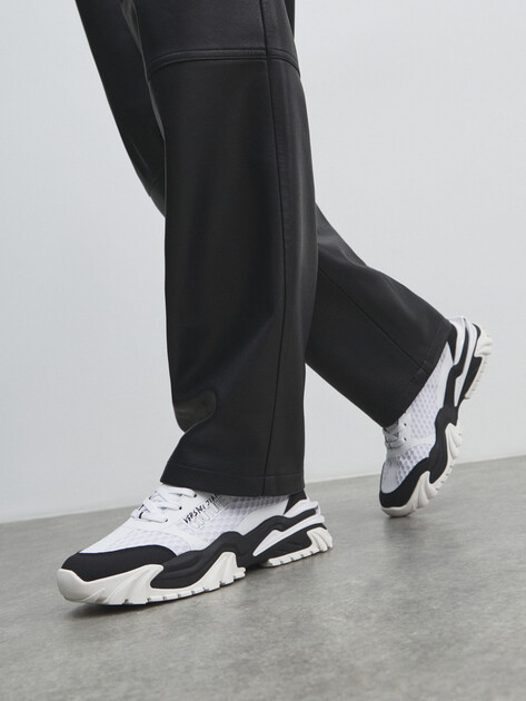Мужские кроссовки VERSACE JEANS COUTURE NEW TRAIL TREK, Артикул 78YA3SIB, белый | 4458789. Ракурс 6