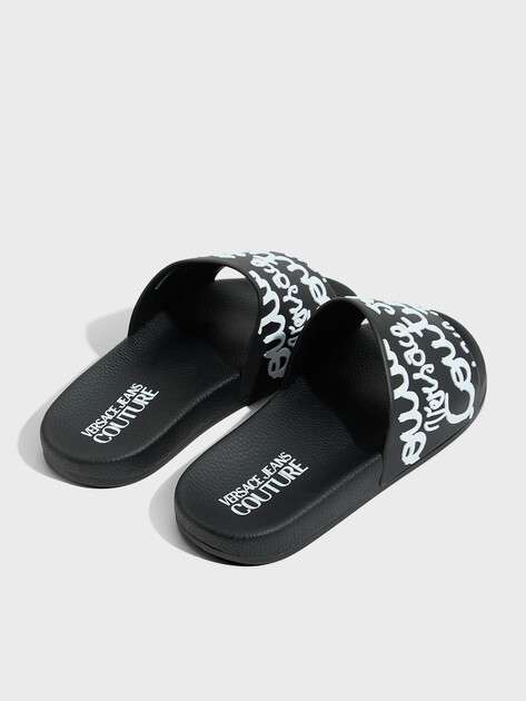 Женские сланцы VERSACE JEANS COUTURE SHELLY, Артикул 78VA3SQ1, черный | 4459033. Ракурс 5