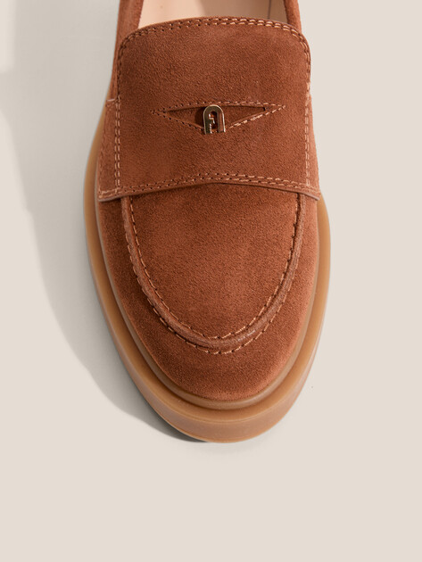 Женские лоферы FURLA LEGACY, Артикул YJ94FLG, коричневый | 4463737. Ракурс 3