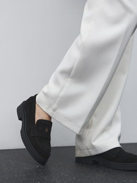 Женские лоферы FURLA LEGACY, Артикул YJ94FLG, черный | 4463745. Ракурс 6