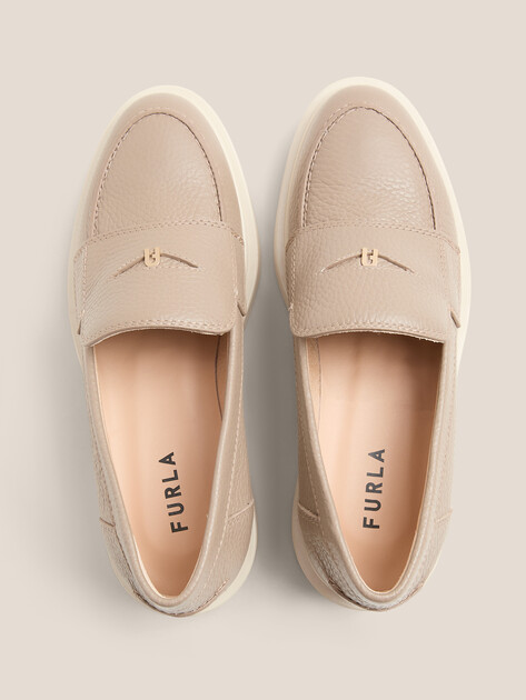 Женские лоферы FURLA LEGACY, Артикул YJ94FLG, серо-бежевый | 4463769. Ракурс 4