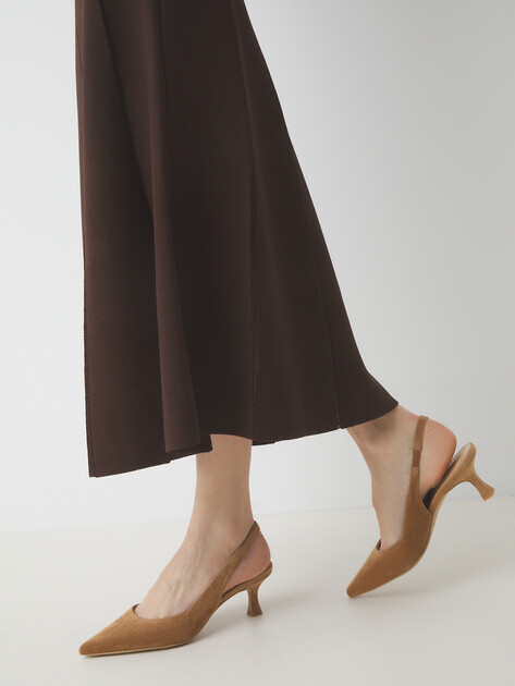 Женские туфли с открытой пяткой (слингбэк) TENDANCE, Артикул CLF826-01, светло-коричневый | 4468448. Ракурс 2