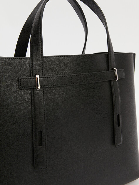 Мужская сумка на плечо FURLA, Артикул MAN GIOVE L CASUAL TOTE, черный | 4476445. Ракурс 3