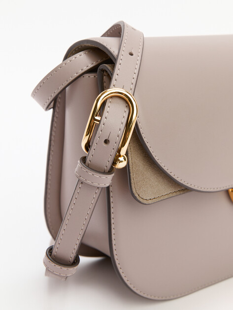 Кросс-боди FURLA, Артикул FURLA SFERA S CROSSBODY ROUND, розово-серый | 4476527. Ракурс 3