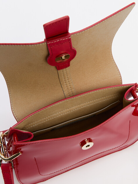 Женская сумка FURLA, Артикул FURLA FLOW MINI TOP HANDLE, рубиновый | 4478046. Ракурс 5 Женская сумка FURLA, Артикул FURLA FLOW MINI TOP HANDLE, рубиновый | 4478046. Ракурс 5