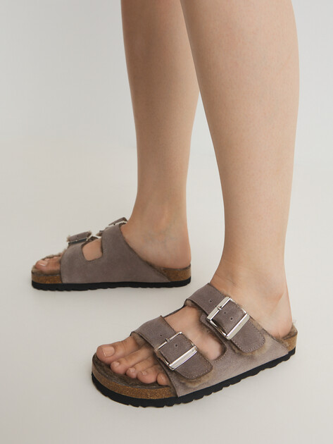 Женские шлепанцы TENDANCE, Артикул GLC3891-01, коричневато-серый | 4484427. Ракурс 2