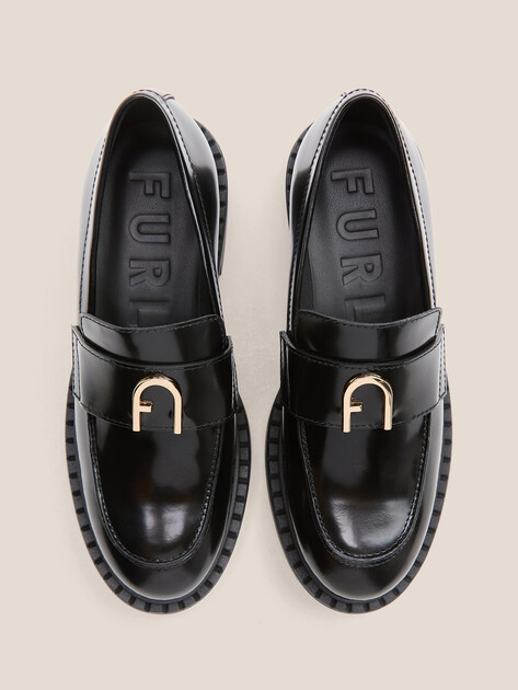 Женские лоферы FURLA NEW LEGACY, Артикул YJ81FNL, черный | 4488080. Ракурс 4 Женские лоферы FURLA NEW LEGACY, Артикул YJ81FNL, черный | 4488080. Ракурс 4