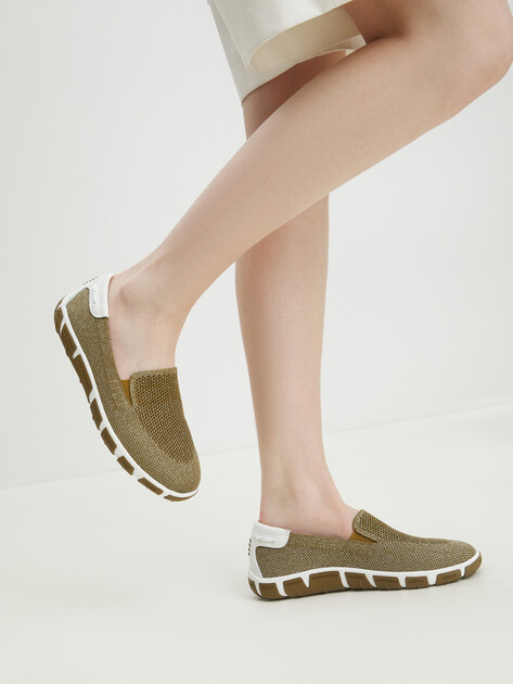 Женские слипоны TENDANCE, Артикул HC2413-3, хаки | 4489704. Ракурс 2 Женские слипоны TENDANCE, Артикул HC2413-3, хаки | 4489704. Ракурс 2