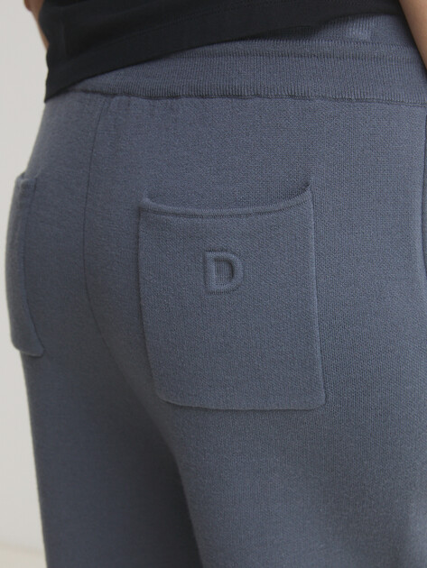 Женские прямые брюки MAISON DAVID, Артикул MLY24-108, сине-серый | 4489750. Ракурс 3