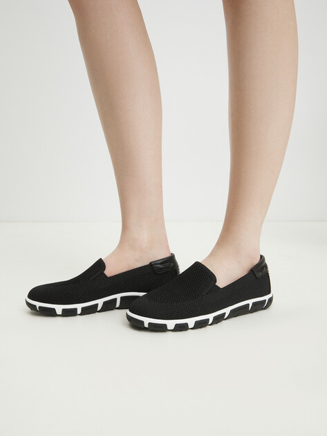 Женские слипоны TENDANCE, Артикул HC2413-3, черный | 4489819. Ракурс 2 Женские слипоны TENDANCE, Артикул HC2413-3, черный | 4489819. Ракурс 2