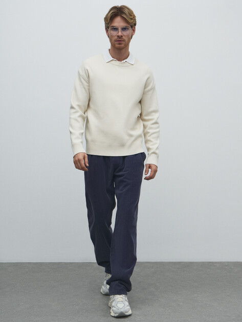 Мужские брюки MAISON DAVID, Артикул MLY24-117-1A, темно-синий | 4491769. Ракурс 2 Мужские брюки MAISON DAVID, Артикул MLY24-117-1A, темно-синий | 4491769. Ракурс 2