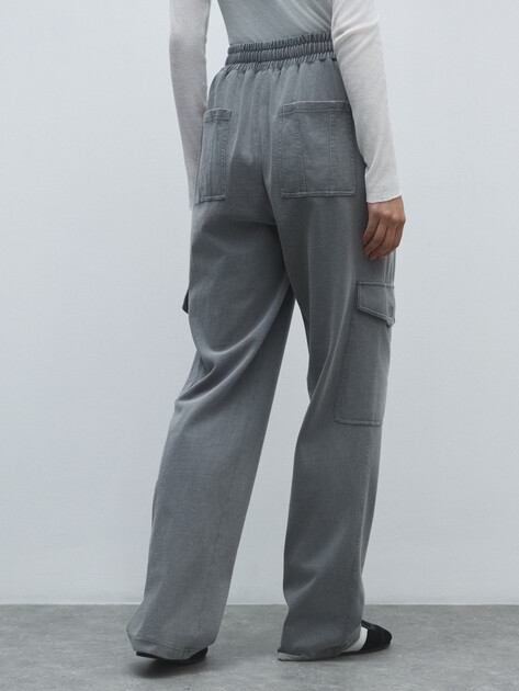 Женские брюки карго MAISON DAVID, Артикул MLY24-112-2W, серый | 4491902. Ракурс 4