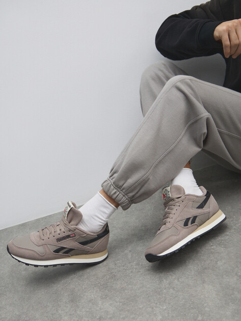 Кроссовки REEBOK CLASSIC LEATHER, Артикул CLASSIC LEATHER, коричнево-серый | 4494112. Ракурс 6