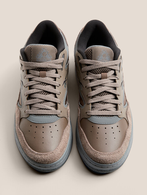 Кеды REEBOK ATR CHILL 96, Артикул ATR CHILL 96, серо-коричневый | 4495076. Ракурс 4