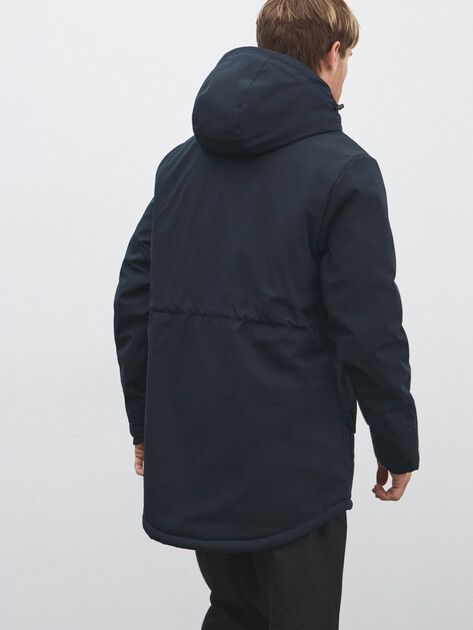 Мужской пуховик REEBOK Kods Parka, Артикул CN 10265, темно-синий | 4497870. Ракурс 4 Мужской пуховик REEBOK Kods Parka, Артикул CN 10265, темно-синий | 4497870. Ракурс 4