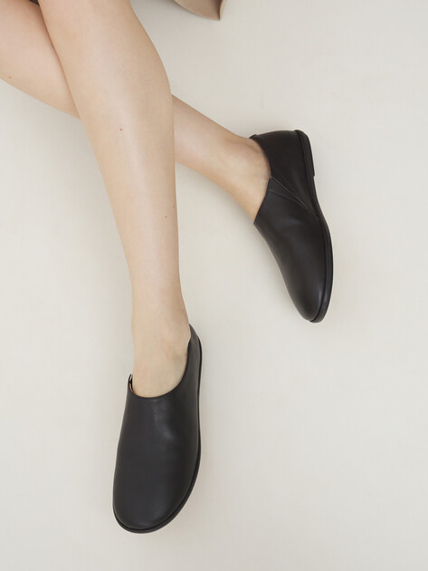 Женские слиперы TENDANCE, Артикул SX1756-01, темно-коричневый | 4513261. Ракурс 2