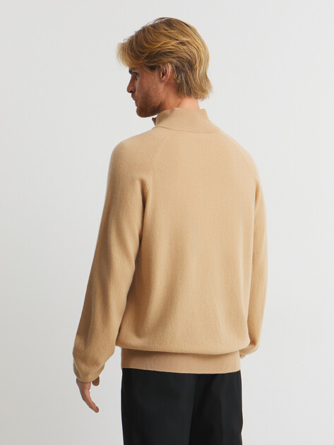 Мужской джемпер MAISON DAVID, Артикул 2024-082, темно-бежевый | 4519981. Ракурс 4
