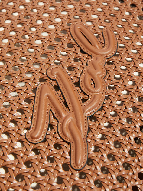 Женский тоут KARL LAGERFELD k/skuare md tote woven, Артикул A2W30052, светло-коричневый | 4522405. Ракурс 2