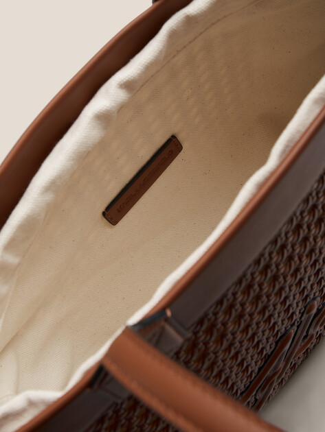 Женский тоут KARL LAGERFELD k/skuare md tote woven, Артикул A2W30052, светло-коричневый | 4522405. Ракурс 4