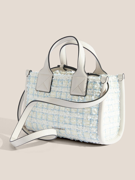 Женская сумка  KARL LAGERFELD k/skuare sm tote boucle, Артикул A2W30192, светло-голубой | 4522597. Ракурс 3