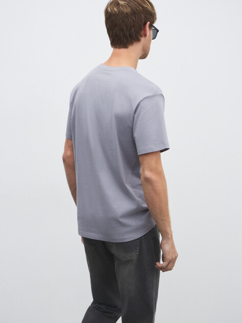 Мужская футболка MAISON DAVID, Артикул MLY24-113, фиолетово-серый | 4524062. Ракурс 4