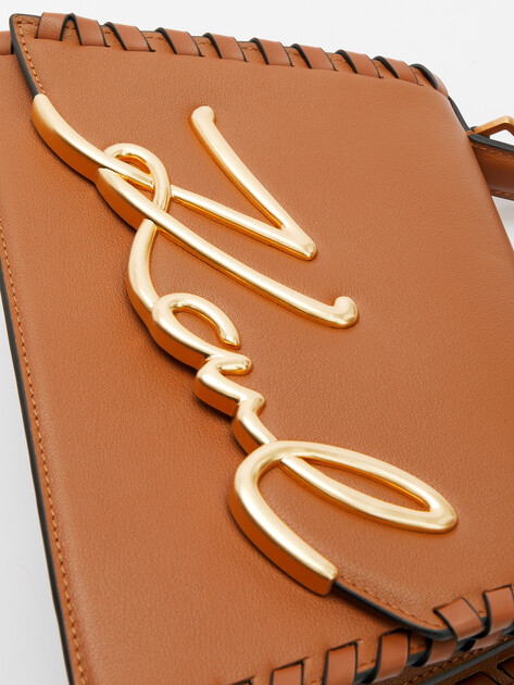 Женская сумка  KARL LAGERFELD k/signature 2.0 md cb whip, Артикул A2W30005, светло-коричневый | 4525689. Ракурс 3