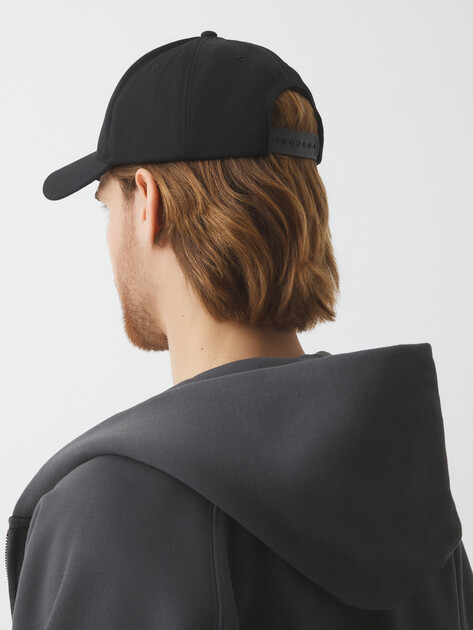 Мужская бейсболка CALVIN KLEIN JEANS MONOLOGO PRINT CAP WARM, Артикул K50K512450, черный | 4526408. Ракурс 2 Мужская бейсболка CALVIN KLEIN JEANS MONOLOGO PRINT CAP WARM, Артикул K50K512450, черный | 4526408. Ракурс 2