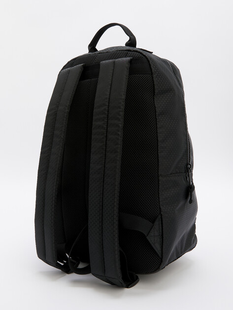 Мужской рюкзак TOMMY JEANS TJM SKATER BOY BACKPACK, Артикул AM0AM11650, черный | 4527161. Ракурс 4