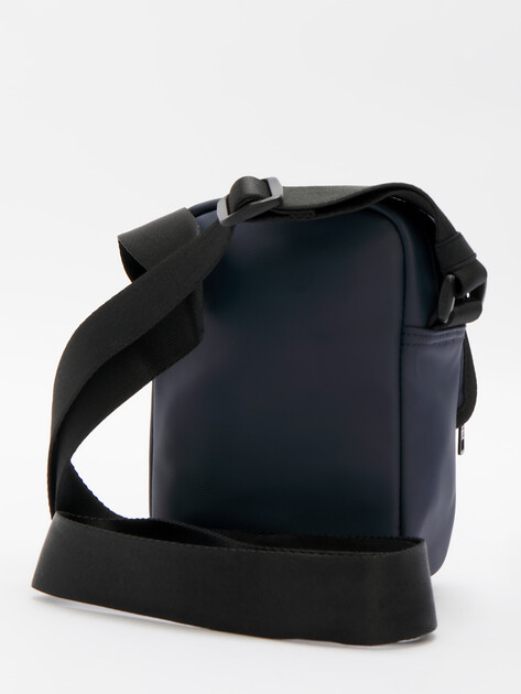 Мужская сумка TOMMY HILFIGER TH CORP MINI REPORTER, Артикул AM0AM12727, темно-синий | 4528460. Ракурс 4 Мужская сумка TOMMY HILFIGER TH CORP MINI REPORTER, Артикул AM0AM12727, темно-синий | 4528460. Ракурс 4