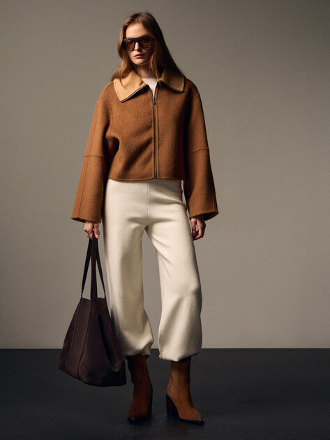 Женская куртка MAISON DAVID, Артикул GZ24610, коричневый | 4537537. Ракурс 2