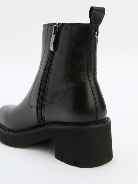 Женские ботинки TAMARIS ANPPER, Артикул 1-1-25434-43, черный | 4550588. Ракурс 5 Женские ботинки TAMARIS ANPPER, Артикул 1-1-25434-43, черный | 4550588. Ракурс 5