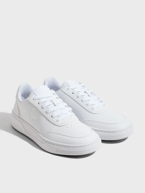 Женские кеды LACOSTE COURT PRO 225 1 SFA, Артикул 750SFA0068, белый | 4552668. Ракурс 2 Женские кеды LACOSTE COURT PRO 225 1 SFA, Артикул 750SFA0068, белый | 4552668. Ракурс 2