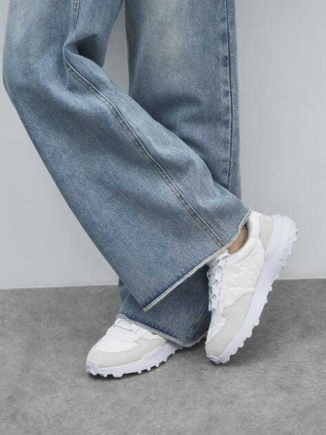 Женские кроссовки LACOSTE ELITE ACTV EVO 225 1 SFA, Артикул 750SFA0082, белый | 4552700. Ракурс 6 Женские кроссовки LACOSTE ELITE ACTV EVO 225 1 SFA, Артикул 750SFA0082, белый | 4552700. Ракурс 6