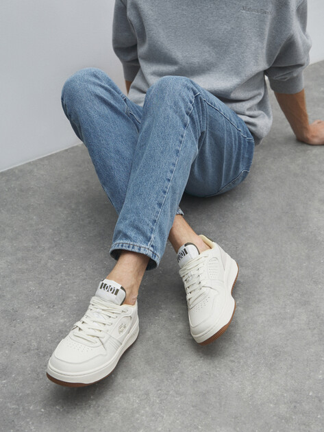 Мужские кеды LACOSTE L001 SET 225 7 SMA, Артикул 750SMA0098, молочно-белый | 4553179. Ракурс 6 Мужские кеды LACOSTE L001 SET 225 7 SMA, Артикул 750SMA0098, молочно-белый | 4553179. Ракурс 6