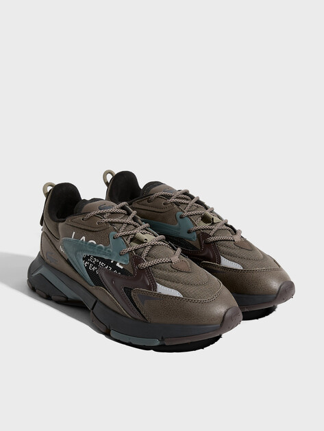 Мужские кроссовки LACOSTE L003 NEO TECH 225 2 SMA, Артикул 750SMA0124, коричнево-зеленый | 4553292. Ракурс 2