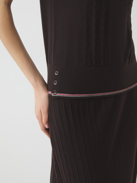 Женский костюм с юбкой MAISON DAVID, Артикул 6701-70159, шоколадный | 4556466. Ракурс 3