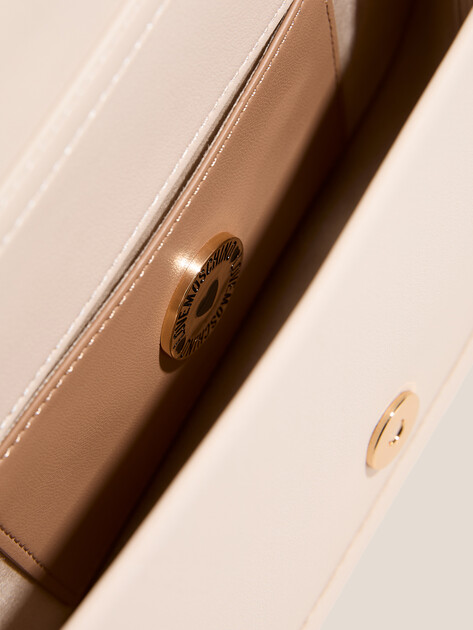 Кросс-боди LOVE MOSCHINO BOLD LOVE, Артикул JC4028PP FW25, молочно-белый | 4560926. Ракурс 4