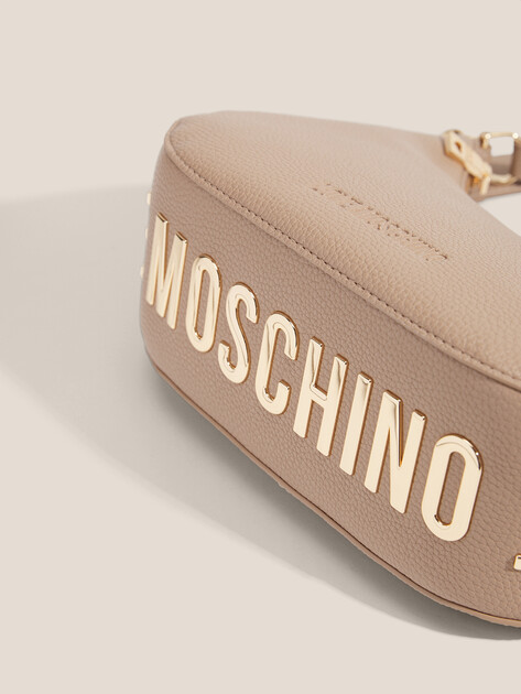 Женская сумка LOVE MOSCHINO GIANT, Артикул JC4018PP SS24, бежевый | 4560998. Ракурс 3 Женская сумка LOVE MOSCHINO GIANT, Артикул JC4018PP SS24, бежевый | 4560998. Ракурс 3