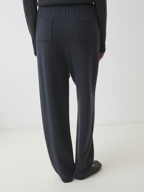 Женские прямые брюки MAISON DAVID, Артикул MLY24-108, серо-синий | 4561726. Ракурс 4