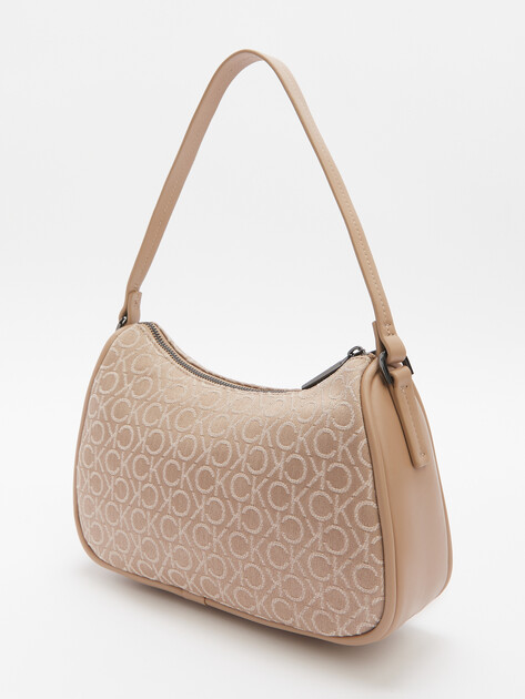 Женская сумка на плечо CALVIN KLEIN CK REFINE SHOULDER BAG, Артикул K60K612333, пыльно-бежевый | 4572510. Ракурс 4